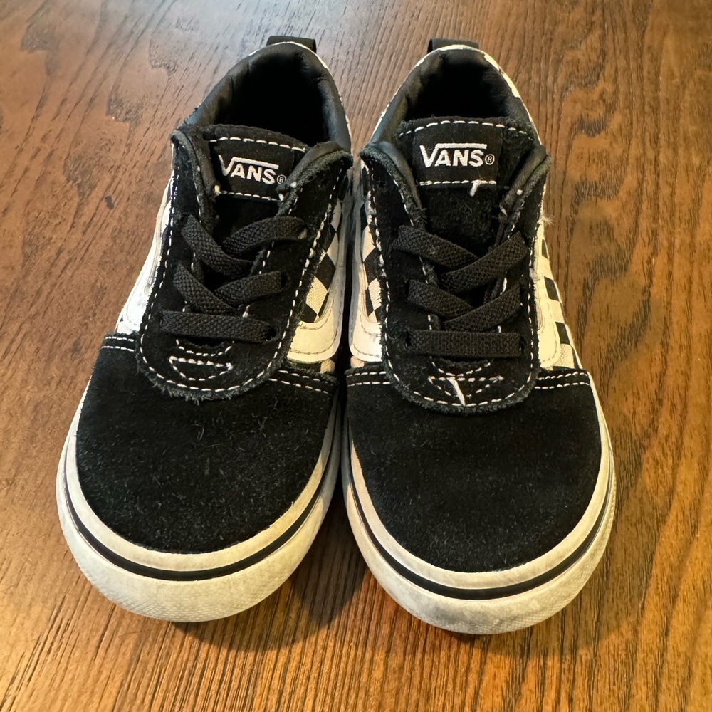 Toddler Vans - EUC